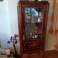 Cristalliera in stile