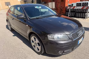AUDI A3 2.0 16V TDI Ambition senza nessun lavoro
