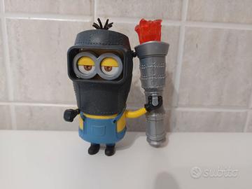 Minions lanciafiamme Kevin  10 cm