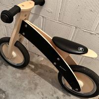 Bicicletta senza pedali in legno