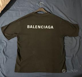 T Shirt Maglietta Balenciaga