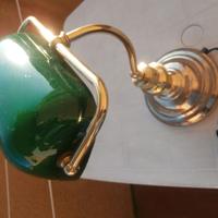 Lampada da tavolo in stile
