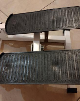 Stepper in acciaio colore bianco con molle