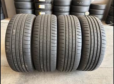 235 45 20 Bridgestone 80% utile compreso montaggio
