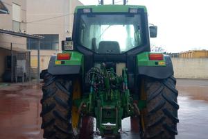 Trattore jhon deere 