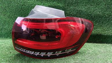 STOP FANALE POSTERIORE A LED DESTRO MERCEDES Class