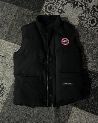 Smanicato Canada Goose S/M – Nuovo Mai Indossato