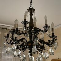 lampadario + divani in pelle bianca