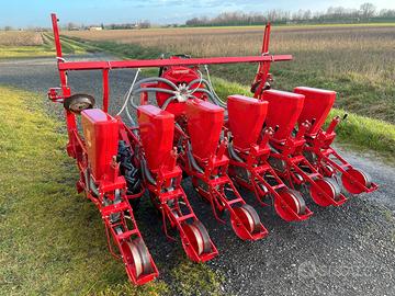 Seminatrice soia - bietole Gaspardo