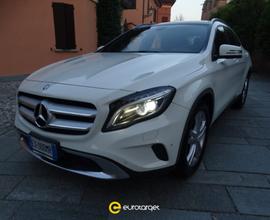 MERCEDES-BENZ GLA 200 CDI Automatic Sport