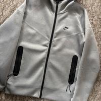 Felpa tech nike grigia