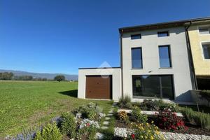 RUSTICO A NOVE