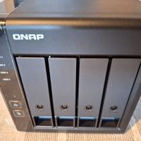 QNAP TR-004