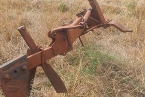 Aratro sogema a sollevatore 42