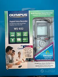 Registratore vocale Olympus WS-832