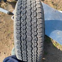 Gomma 245/70/R16
