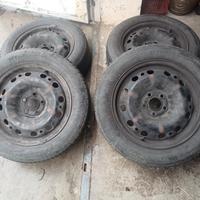 Cerchi in acciaio per Polo Volkswagen 