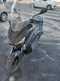 xmax 400