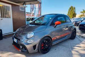 Abarth 595 C 1.4 Turbo T-Jet 180 CV Competizione