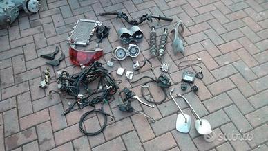 Beverly 250'06-'09: motore forcella statore scud