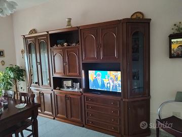 Credenza 
