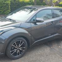 Toyota CHR come nuova