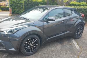 Toyota CHR come nuova