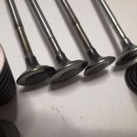 KIT Valvole Testa Piaggio  scooter 125/180/200/250