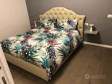 Letto matrimoniale in pelle