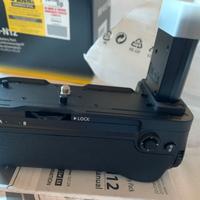 NIKON MB-N12 battery grip per Nikon Z8 NUOVO