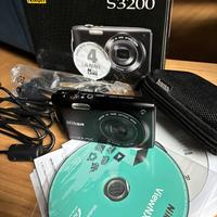 Nikon Coolpix S3200 perfettamente funzionante