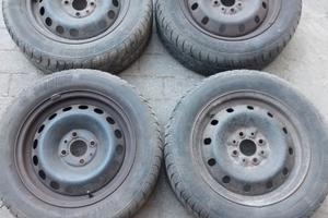 4 Gomme invernali Riken 185/60 R14 82T e Cerchi