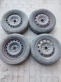 4 Gomme invernali Riken 185/60 R14 82T e Cerchi