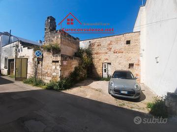 Casa indipendente con vani volta a stella