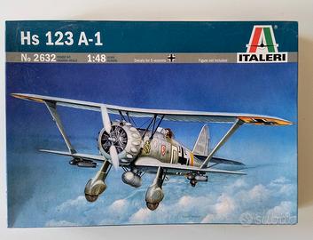 biplano d'assalto da montare Italeri