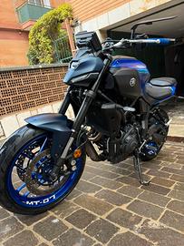 Yamaha MT-07 blu