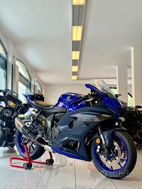 YAMAHA YZF R7 DEPOTENZIATA PATENTE A2 FINANZIABILE