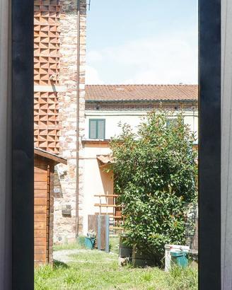 Specchio rettangolare con cornice in legno 83x48cm