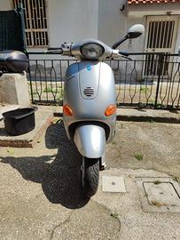 Vespa ET2 50 