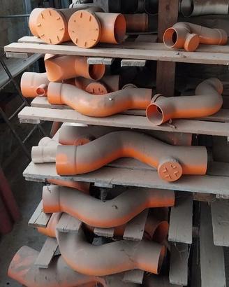 Raccorderia in pvc bianco, rosso, grigio, plasson