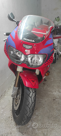 Honda CBR 900 RR