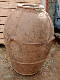 giara antica in terracotta 