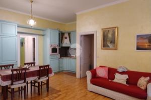 3 LOCALI A AFFILE