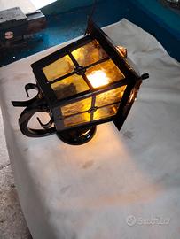 lampada lanterna da parete in ferro battuto 
