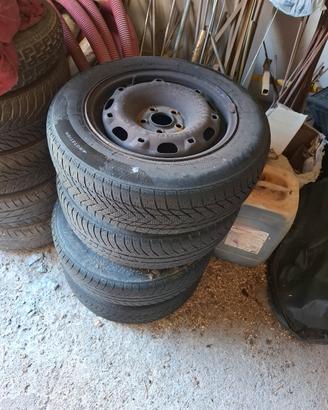 Cerchi r14 Volkswagen 5 fori