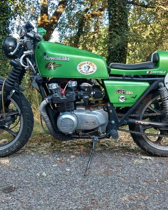 kawasaki gpz 550 cafe racer 
