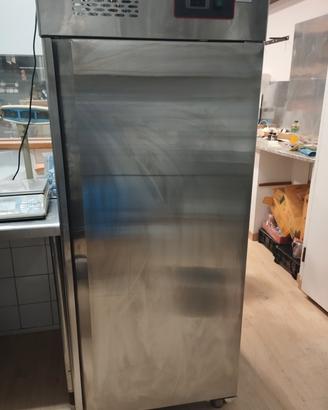 frigo inox professionale 700 LT 