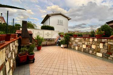 PORZIONE DI BIFAMILIARE A LAMPORECCHIO