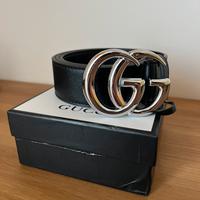 Cintura gucci logo argento