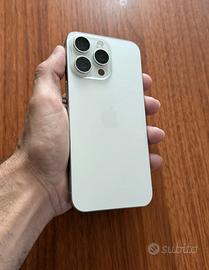 IPHONE 15 PRO MAX COME NUOVO IN GARANZIA